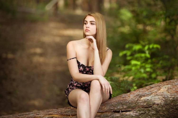 小小拗女视频受欢迎的原因